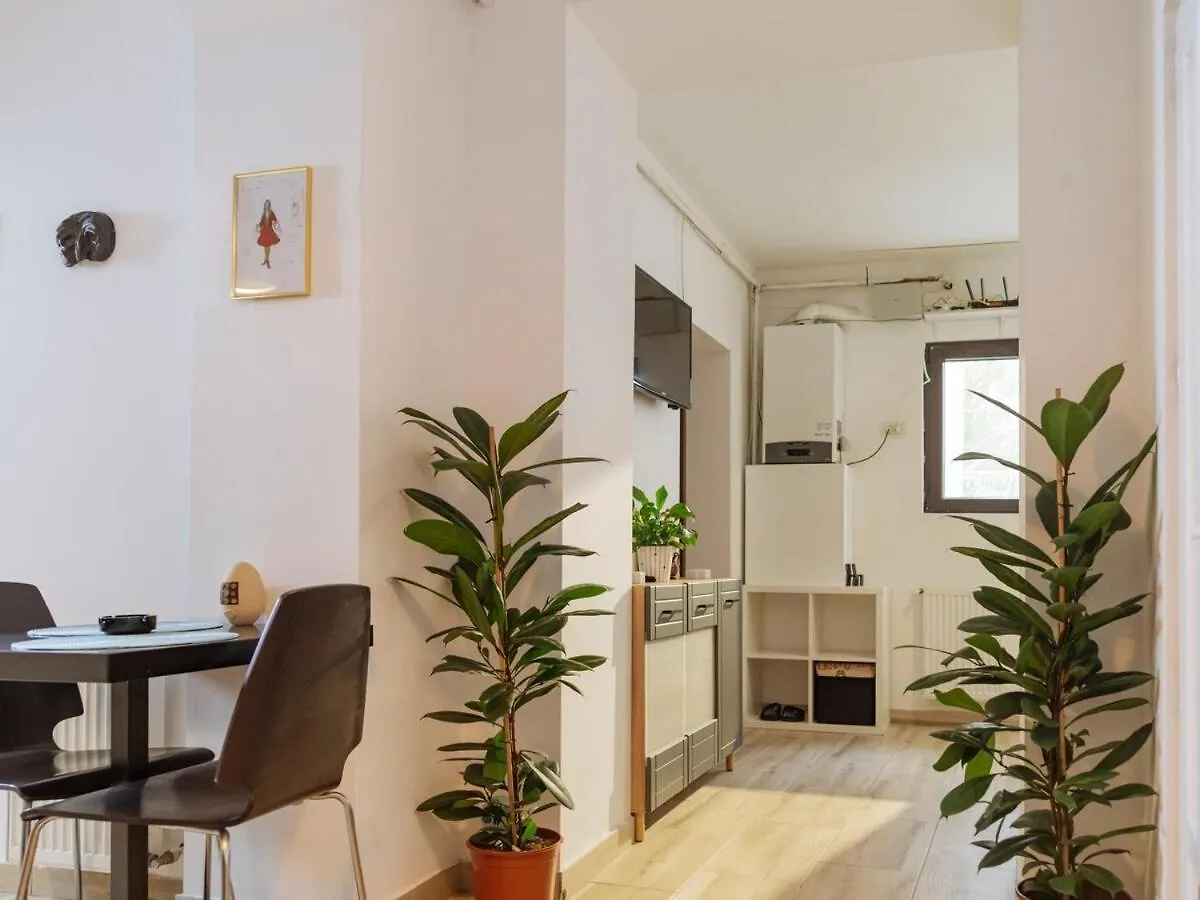 Villa Urban Stillness - 3Bd Hideaway Bucareste